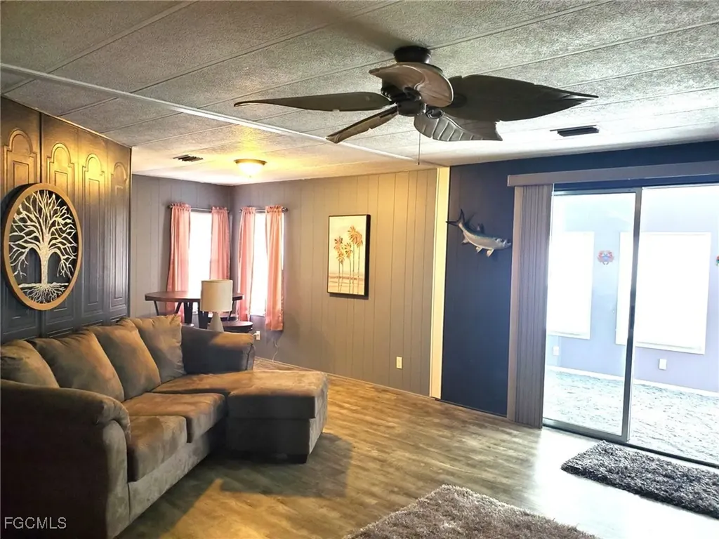 648 Future Drive North Fort Myers FL 33917