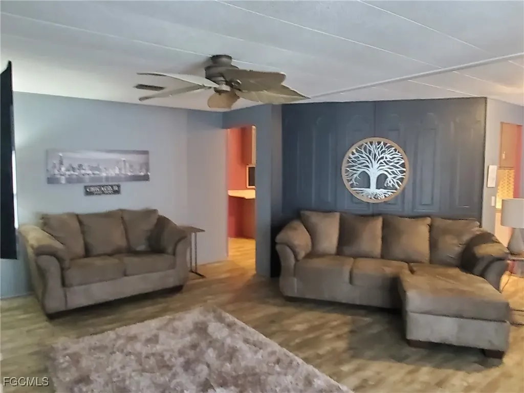 648 Future Drive North Fort Myers FL 33917