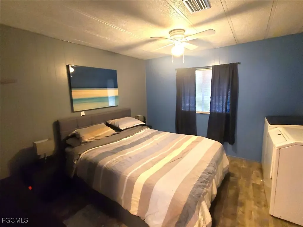 648 Future Drive North Fort Myers FL 33917