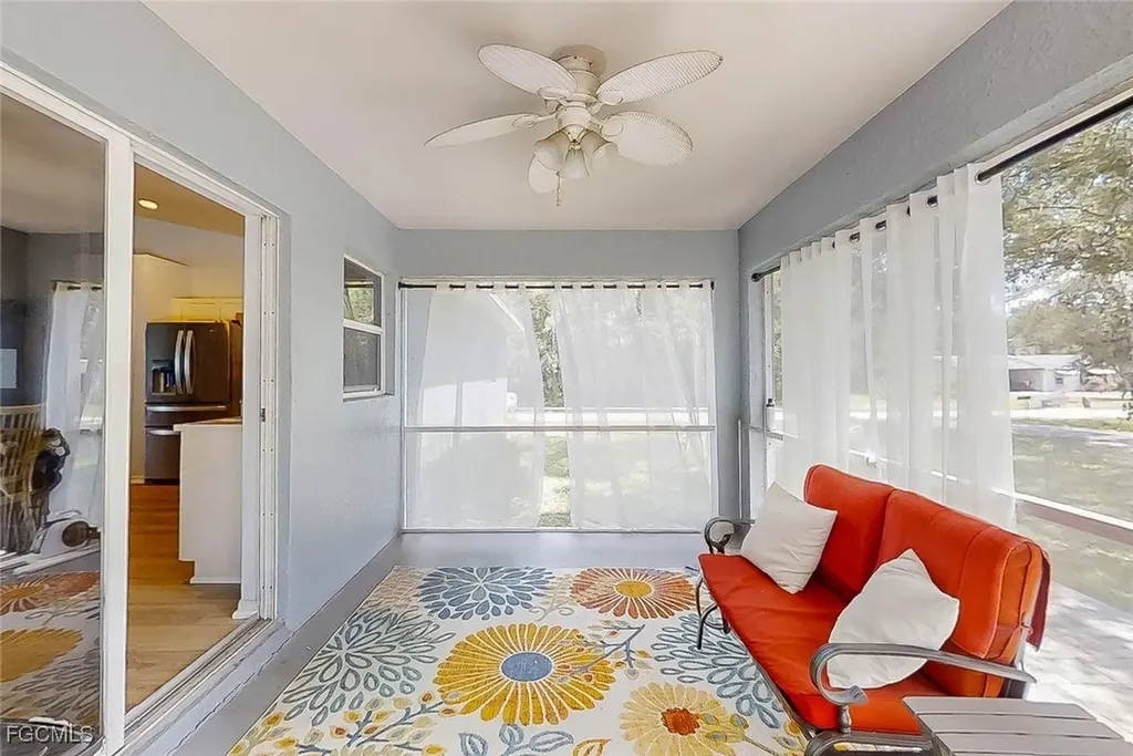 2506 E 23rd Street Alva FL 33920