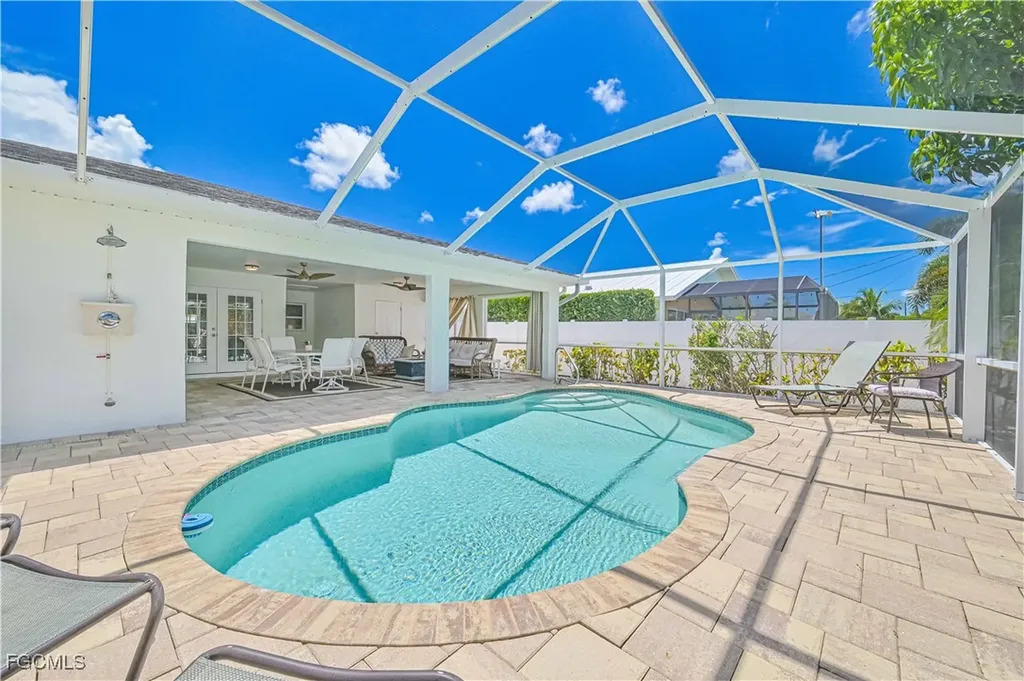75 3rd Street Bonita Springs FL 34134