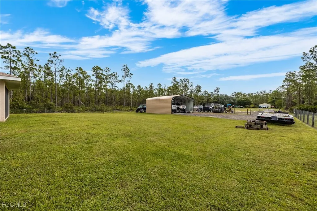 2212 Hamilton Avenue Alva FL 33920