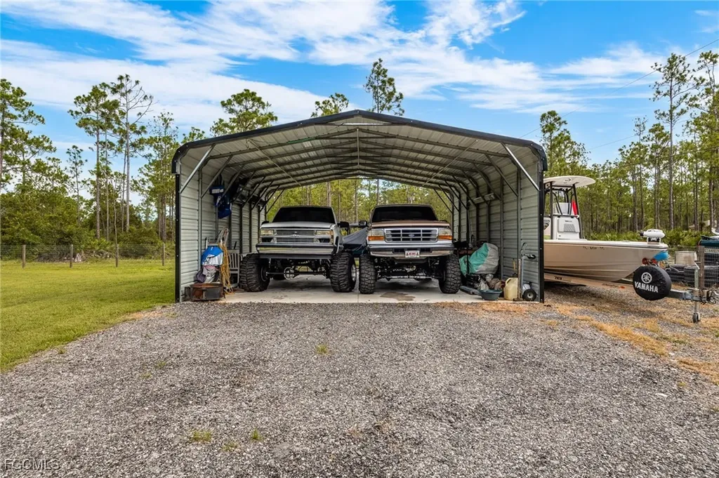 2212 Hamilton Avenue Alva FL 33920