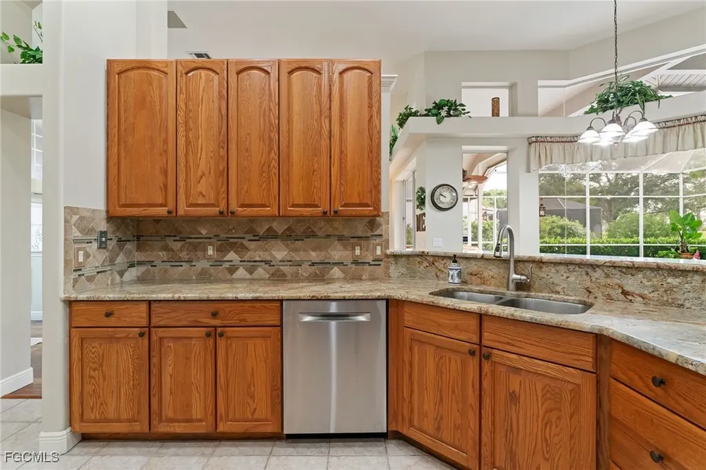 2201 Oxford Ridge Circle Lehigh Acres FL 33973