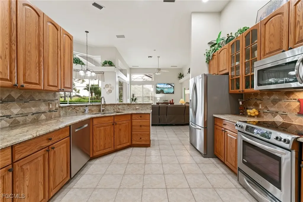 2201 Oxford Ridge Circle Lehigh Acres FL 33973