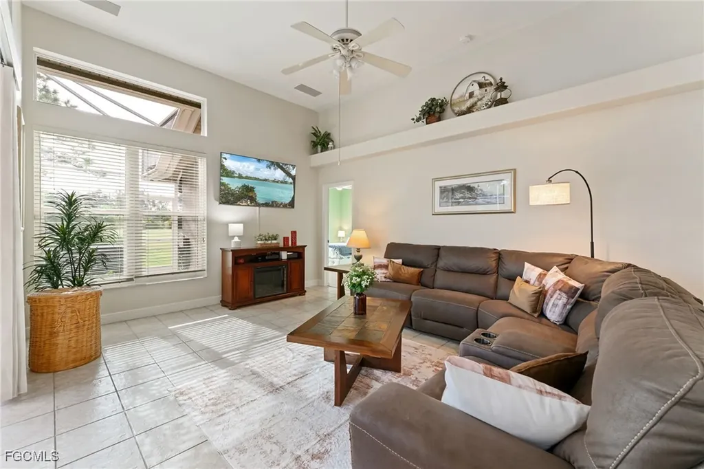 2201 Oxford Ridge Circle Lehigh Acres FL 33973