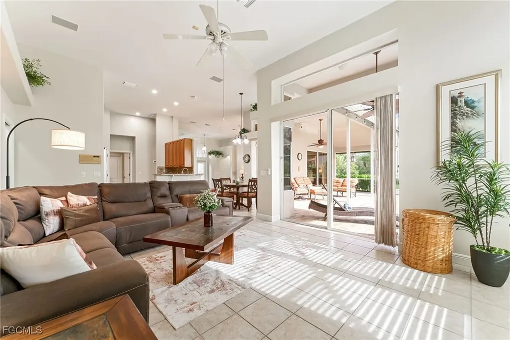 2201 Oxford Ridge Circle Lehigh Acres FL 33973