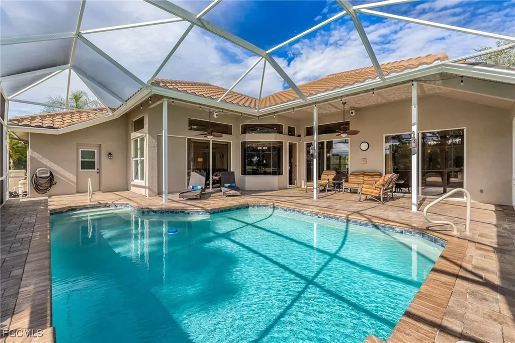 2201 Oxford Ridge Circle Lehigh Acres FL 33973