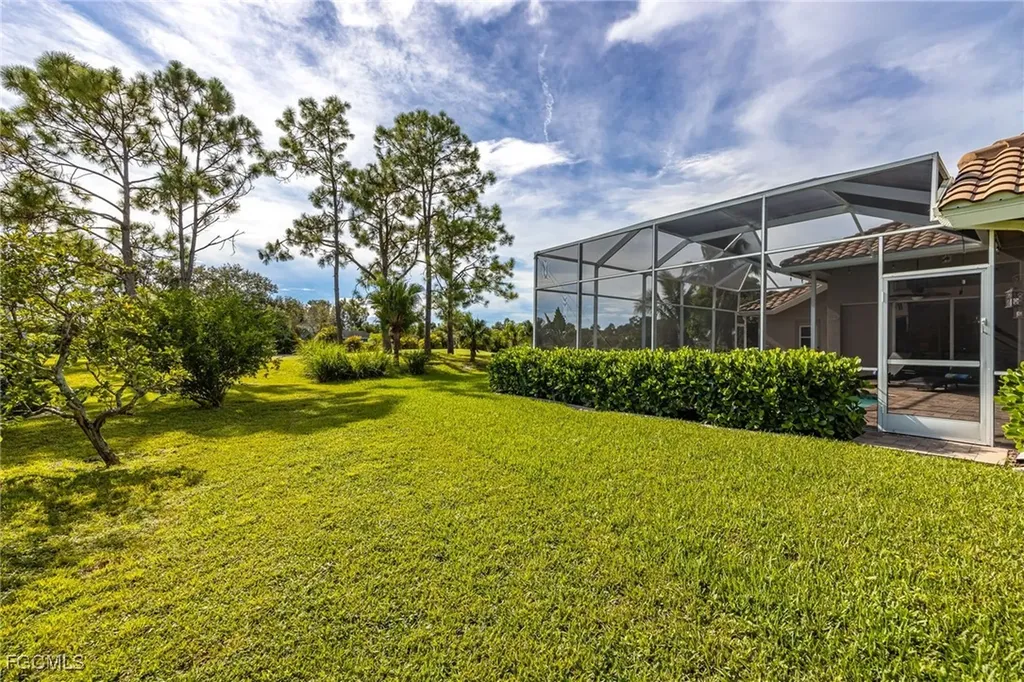 2201 Oxford Ridge Circle Lehigh Acres FL 33973