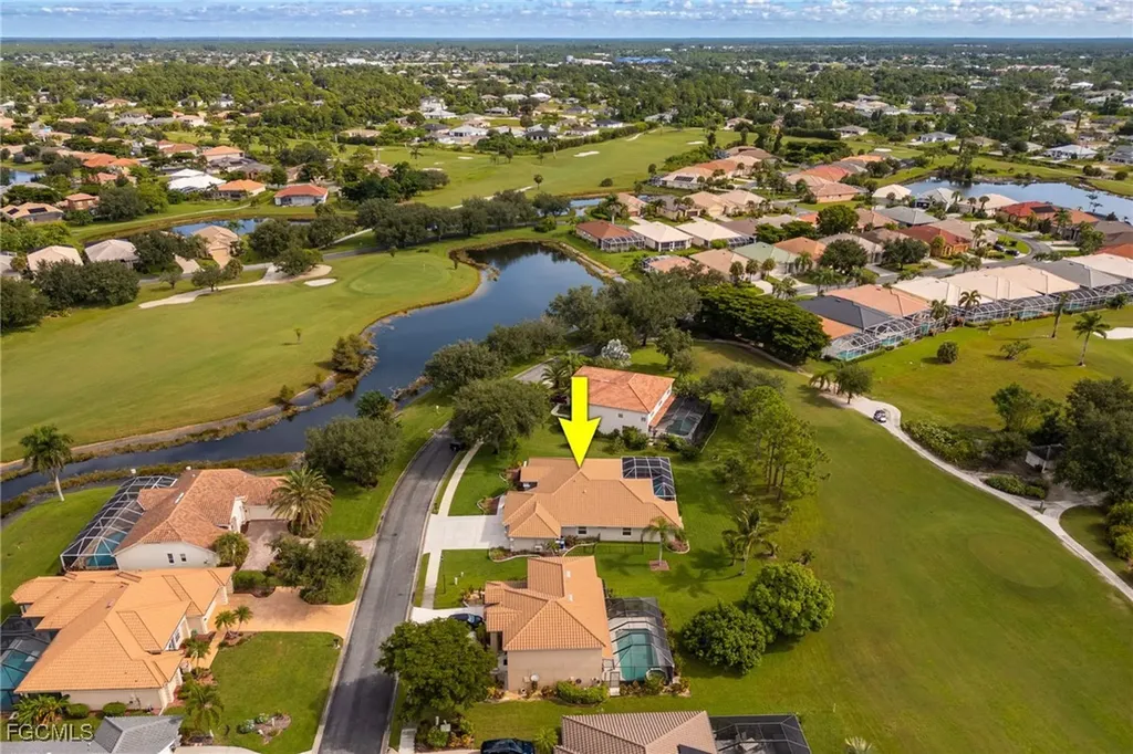 2201 Oxford Ridge Circle Lehigh Acres FL 33973