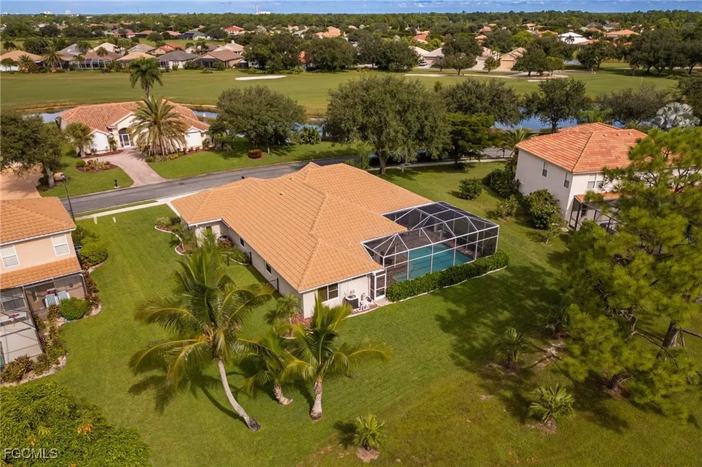 2201 Oxford Ridge Circle Lehigh Acres FL 33973
