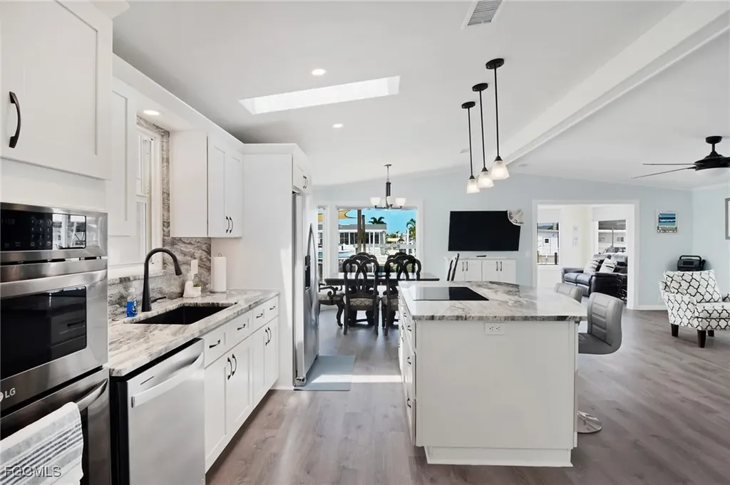 3103 Harpoon Lane St. James City FL 33956