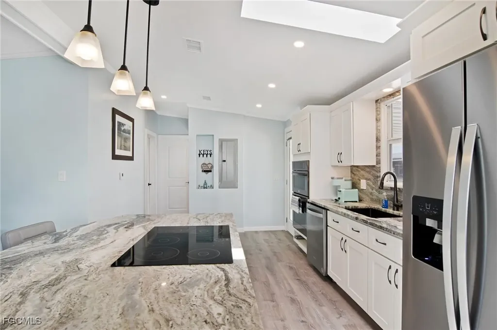3103 Harpoon Lane St. James City FL 33956