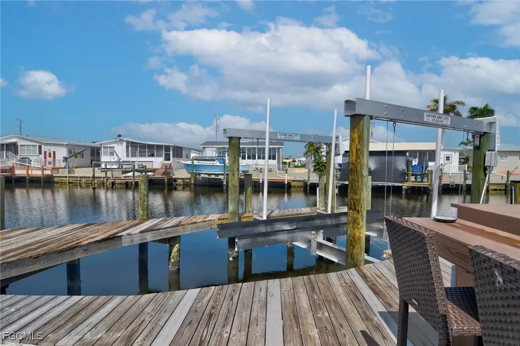 3103 Harpoon Lane St. James City FL 33956