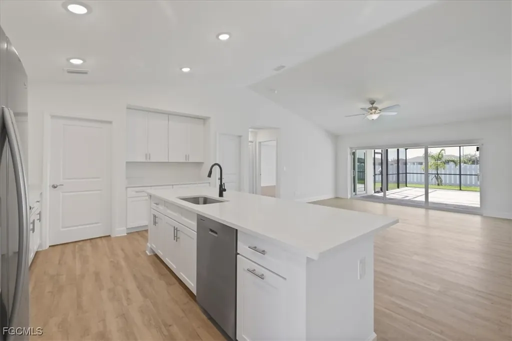 1914 NW 16th Terrace Cape Coral FL 33993