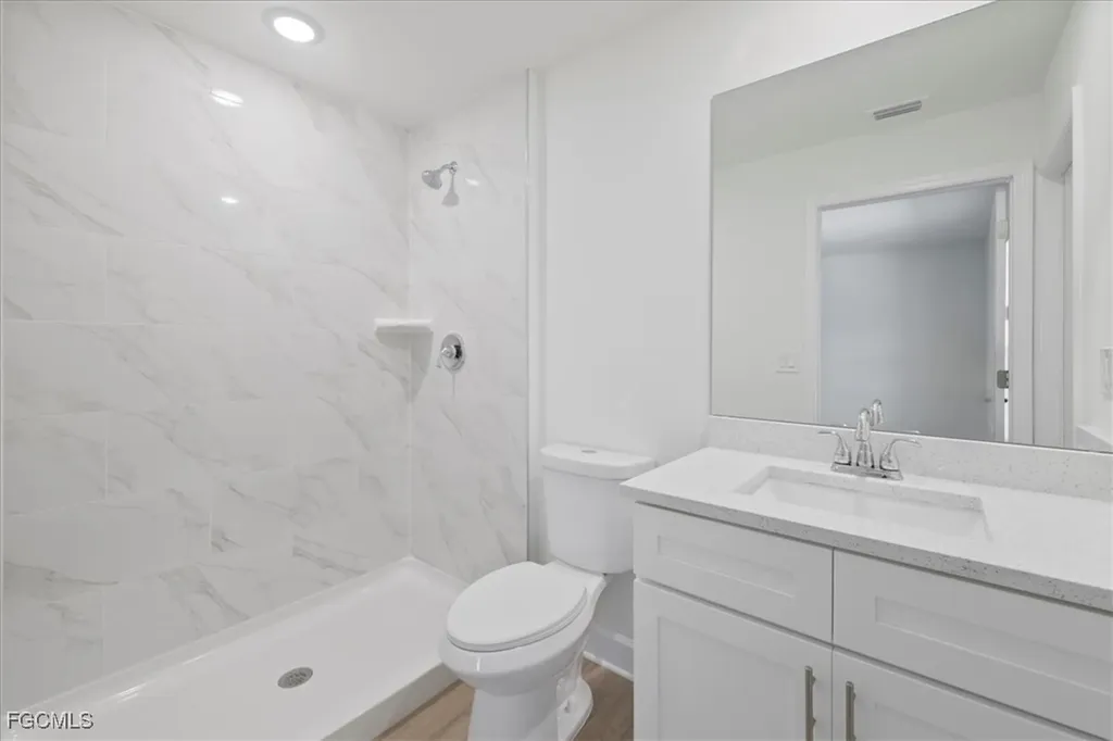 1914 NW 16th Terrace Cape Coral FL 33993