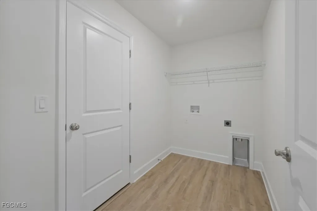 1914 NW 16th Terrace Cape Coral FL 33993