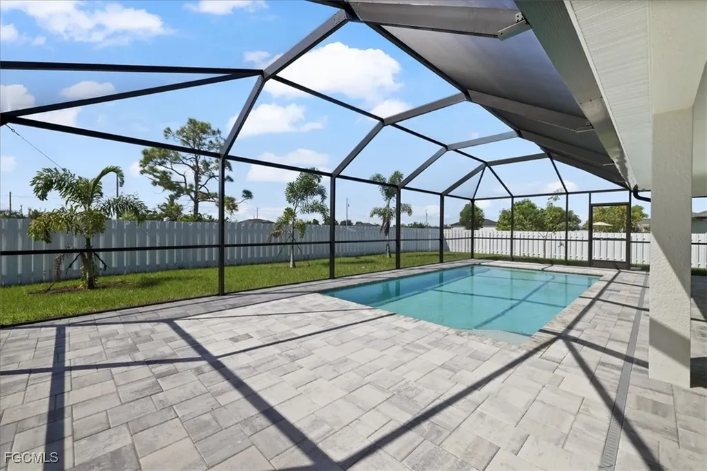 1914 NW 16th Terrace Cape Coral FL 33993