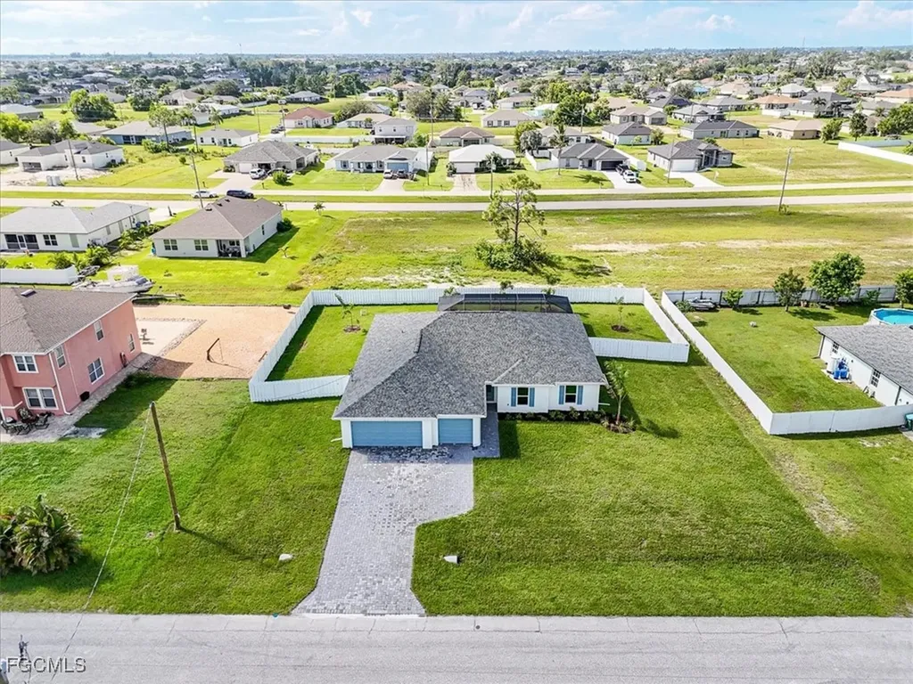 1914 NW 16th Terrace Cape Coral FL 33993