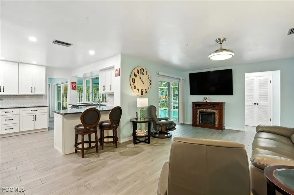 4558 Vinewood Circle North Fort Myers FL 33903
