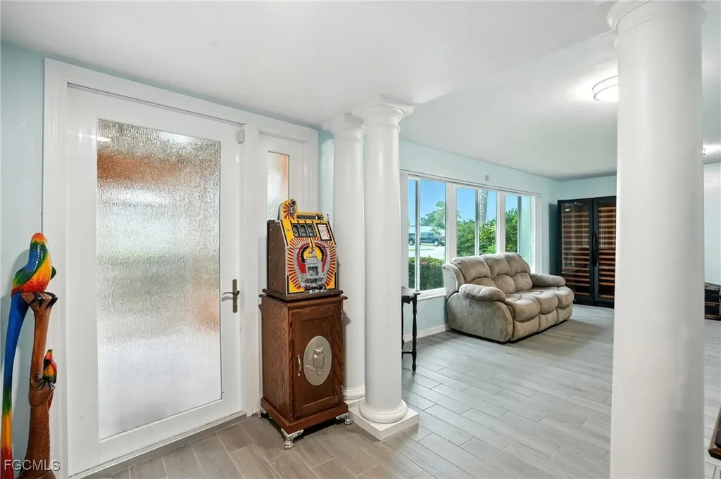 4558 Vinewood Circle North Fort Myers FL 33903