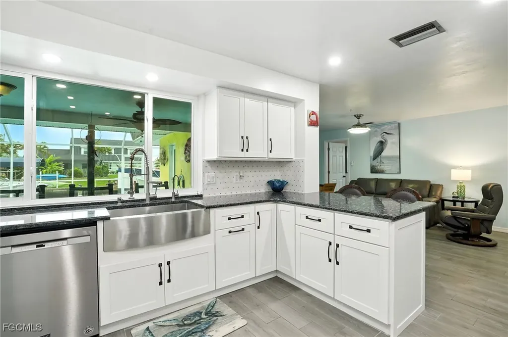 4558 Vinewood Circle North Fort Myers FL 33903