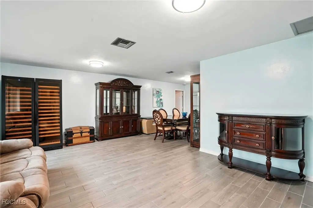 4558 Vinewood Circle North Fort Myers FL 33903