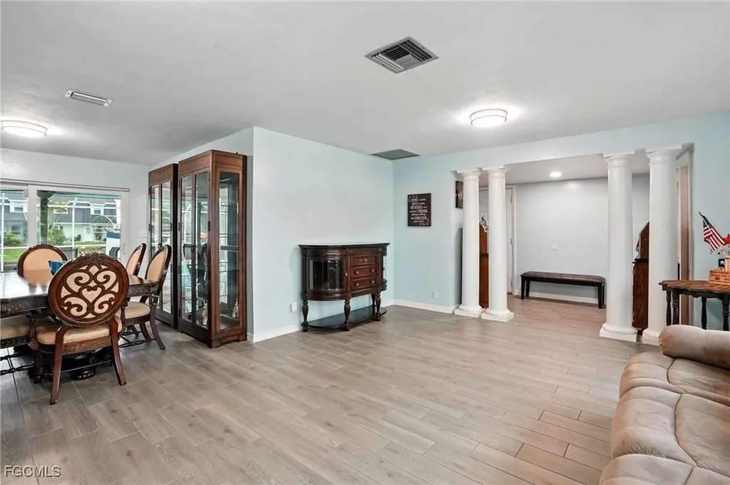 4558 Vinewood Circle North Fort Myers FL 33903