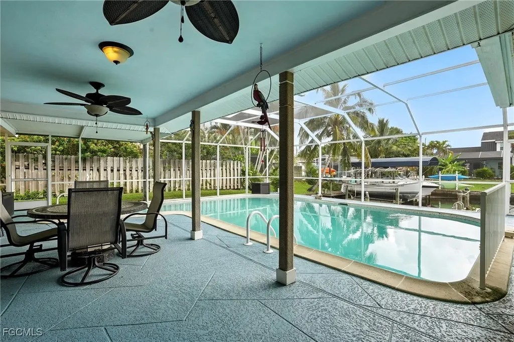 4558 Vinewood Circle North Fort Myers FL 33903