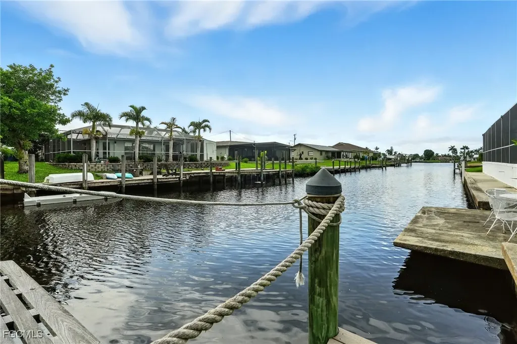 4558 Vinewood Circle North Fort Myers FL 33903