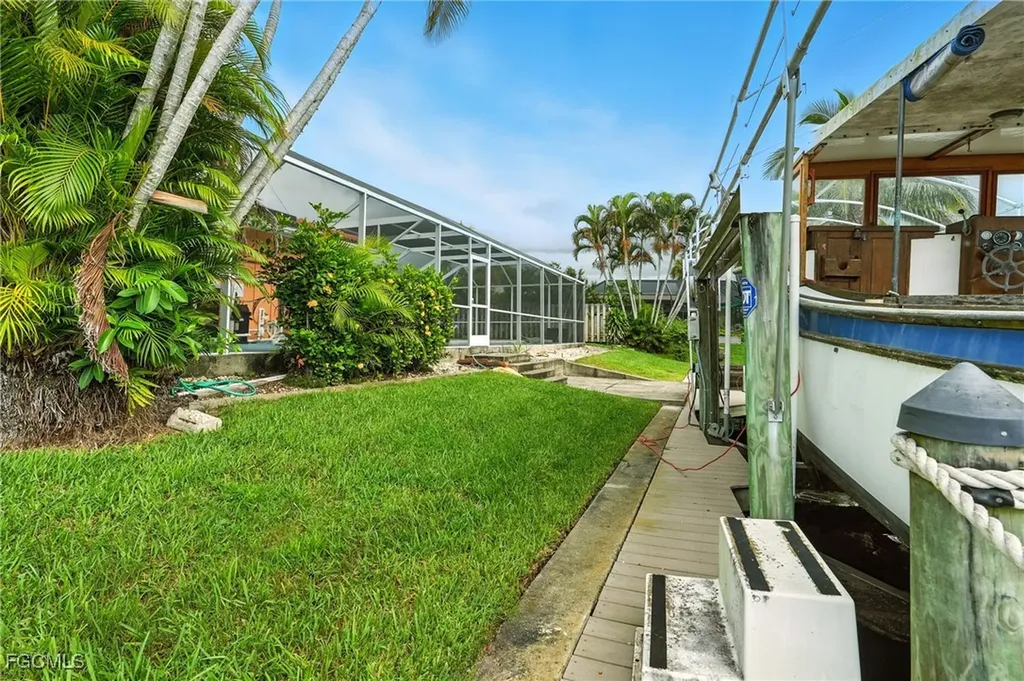 4558 Vinewood Circle North Fort Myers FL 33903