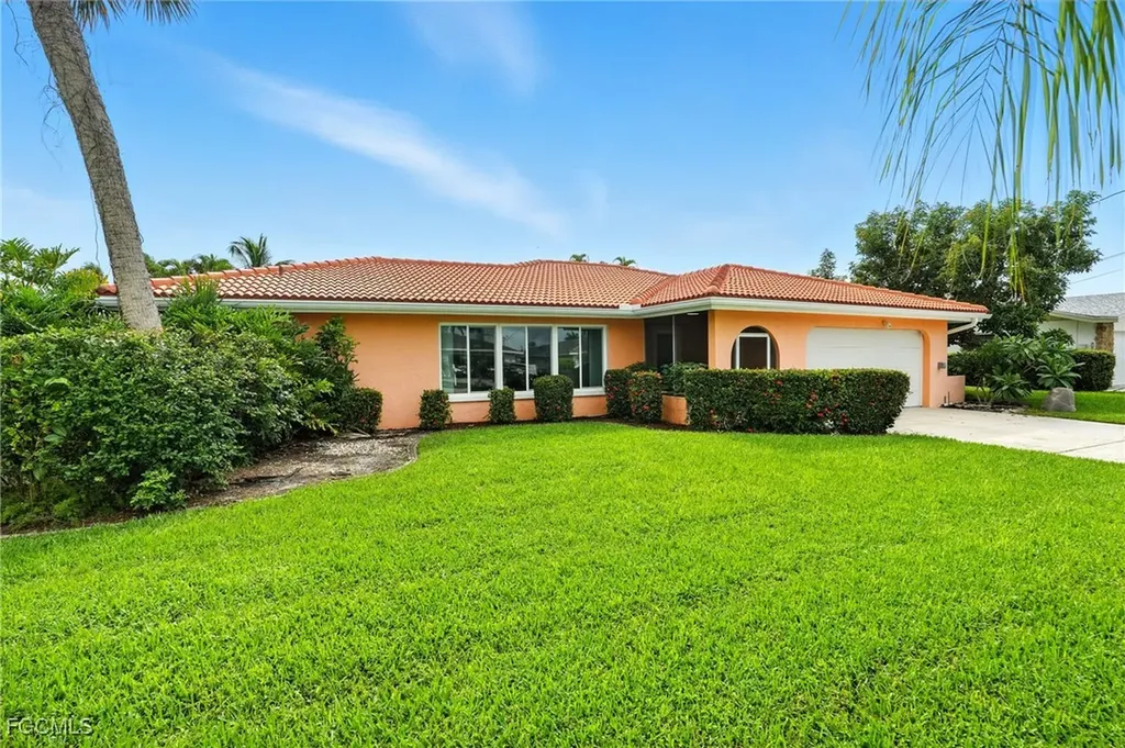 4558 Vinewood Circle North Fort Myers FL 33903