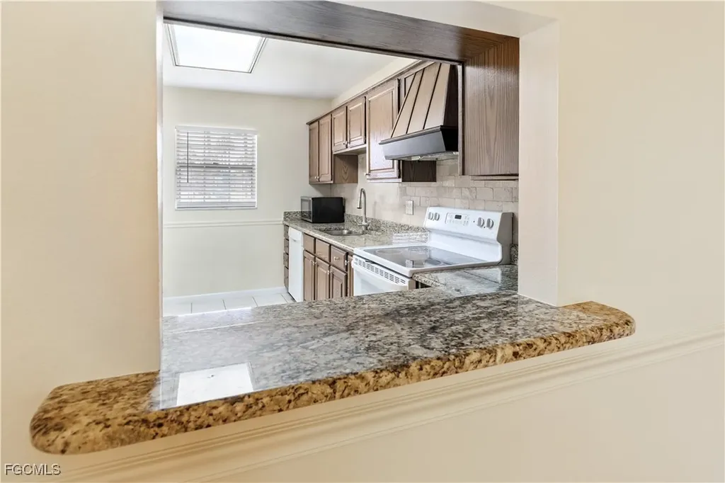 1267 Hazeltine Drive Fort Myers FL 33919