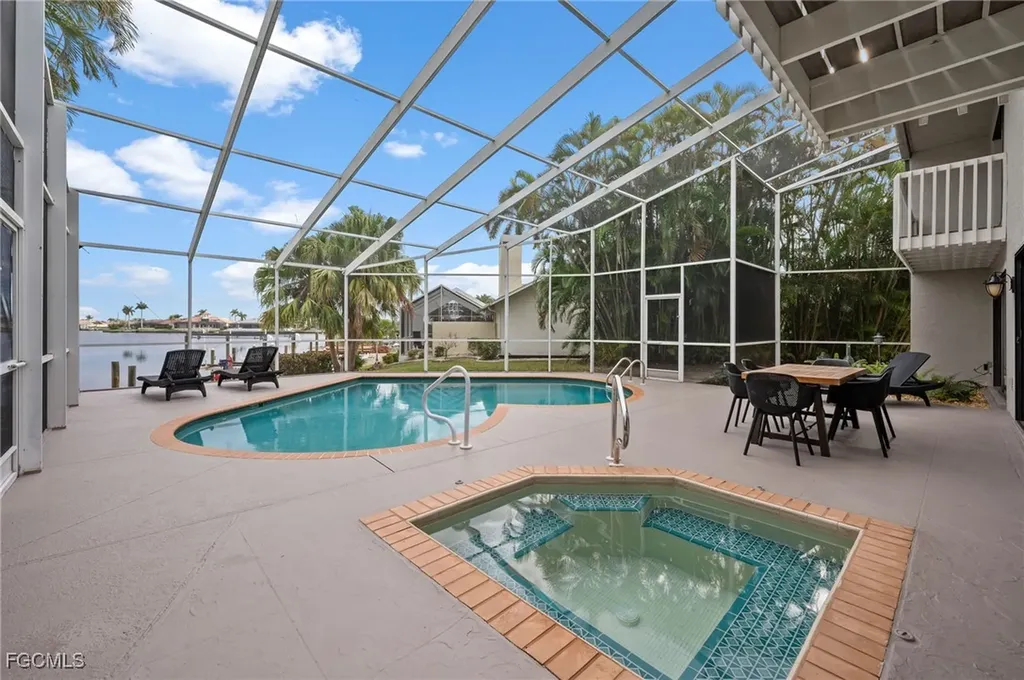 725 El Dorado Parkway W Cape Coral FL 33914