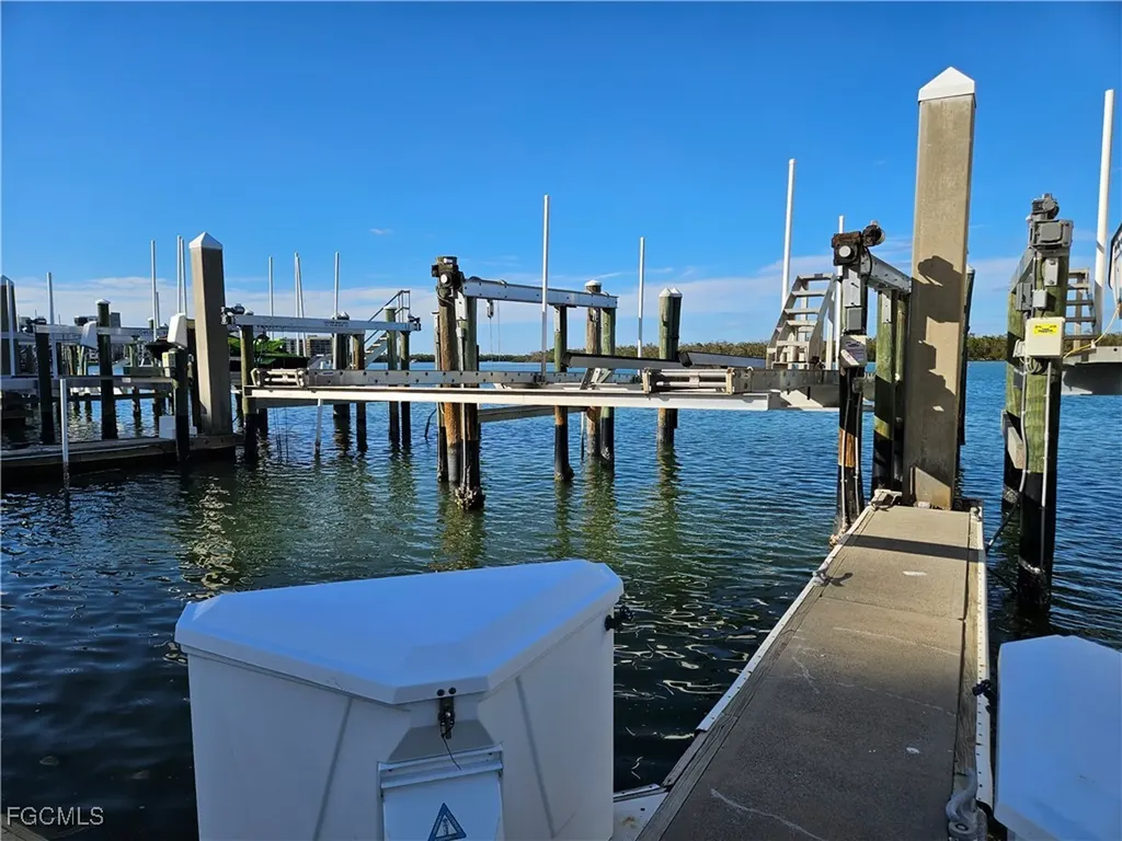 4187 Bay Beach #B28 Lane Fort Myers Beach FL 33931