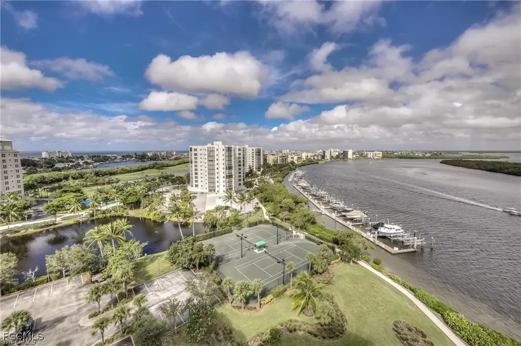 4187 Bay Beach #B28 Lane Fort Myers Beach FL 33931