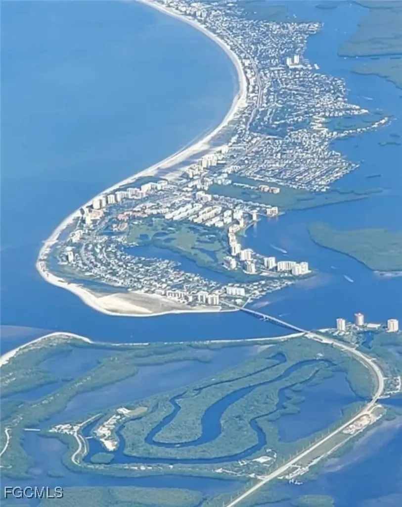 4187 Bay Beach #B28 Lane Fort Myers Beach FL 33931