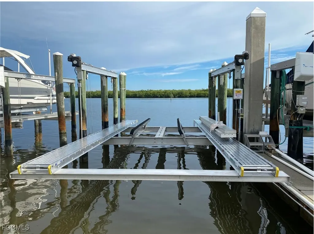 4187 Bay Beach #B28 Lane Fort Myers Beach FL 33931