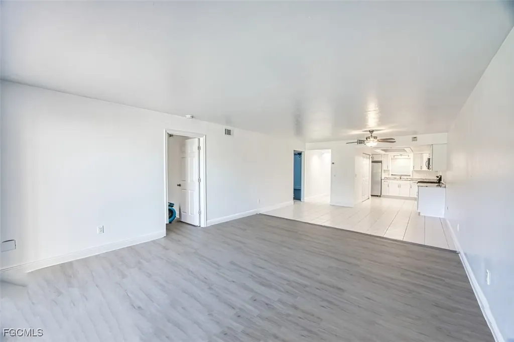 10022 Oxfordshire Lane Fort Myers FL 33908