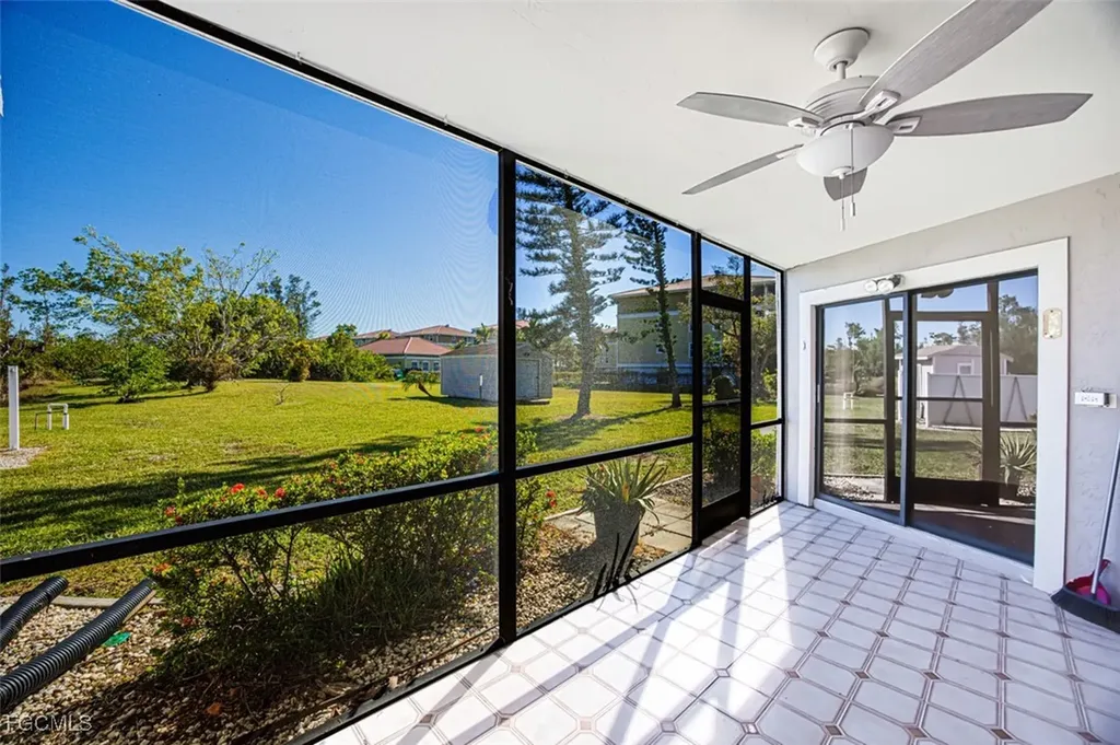 10022 Oxfordshire Lane Fort Myers FL 33908