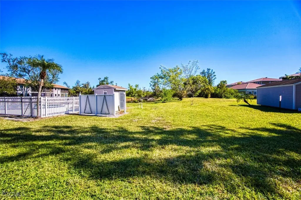 10022 Oxfordshire Lane Fort Myers FL 33908