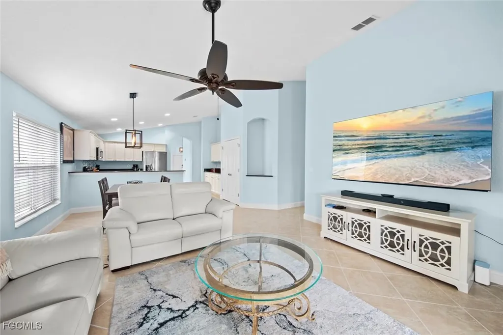 15817 Beachcomber Avenue Fort Myers FL 33908