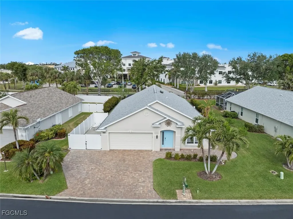 15817 Beachcomber Avenue Fort Myers FL 33908