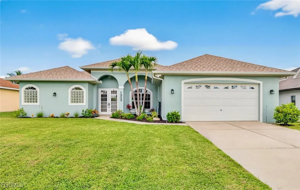 1909 SW 29th Terrace Cape Coral FL 33914