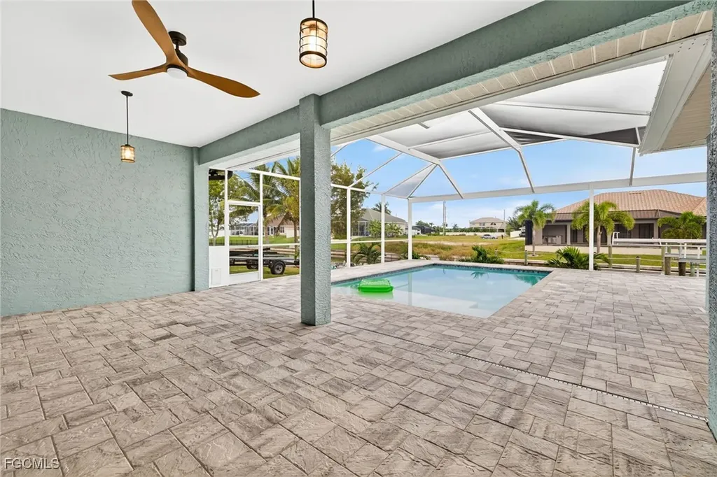 1909 SW 29th Terrace Cape Coral FL 33914