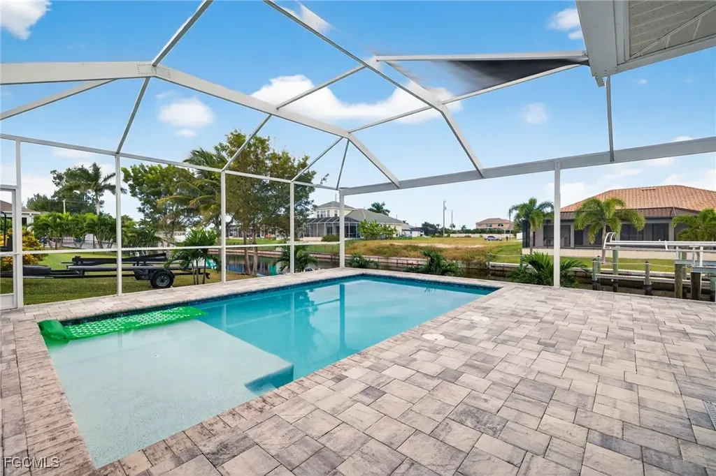 1909 SW 29th Terrace Cape Coral FL 33914