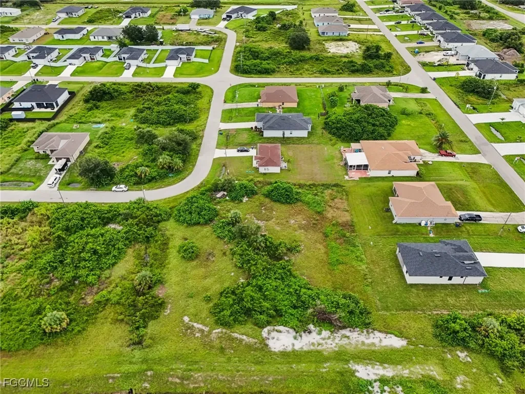 372 Pinafore Avenue Lehigh Acres FL 33974