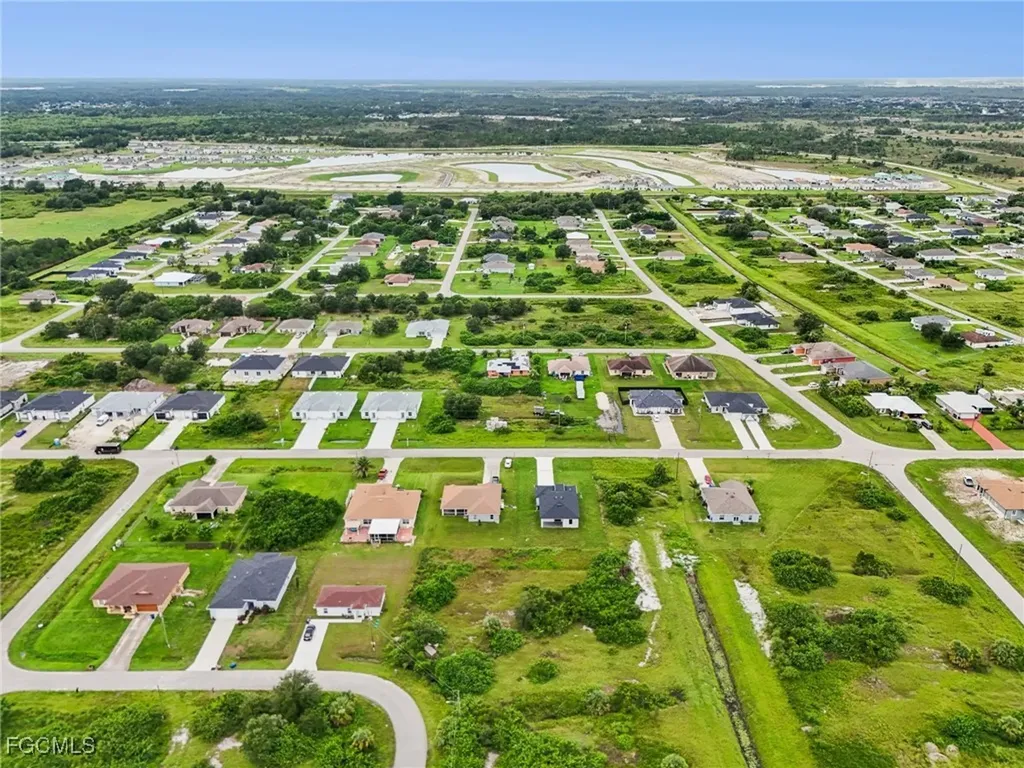 372 Pinafore Avenue Lehigh Acres FL 33974