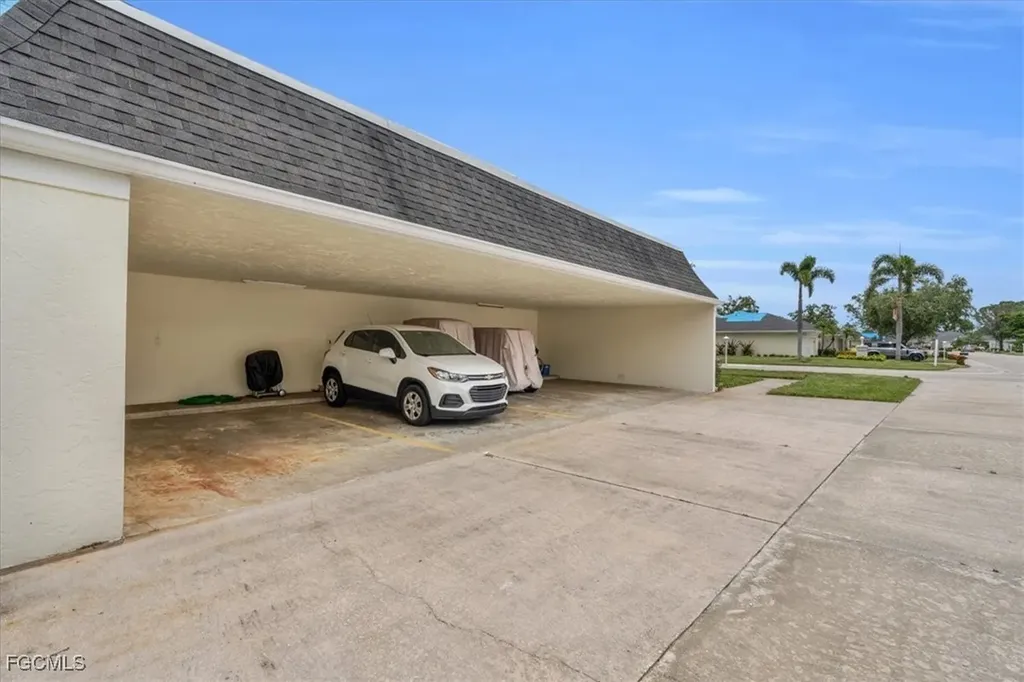 1376 S Brandywine Circle Fort Myers FL 33919