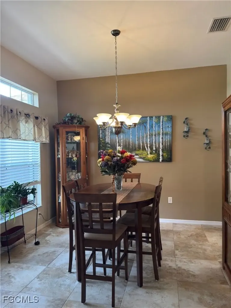 3917 Agualinda Boulevard Cape Coral FL 33914